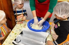 2025-02-11 - Kotki - Samodzielnie przygotowujemy chleb